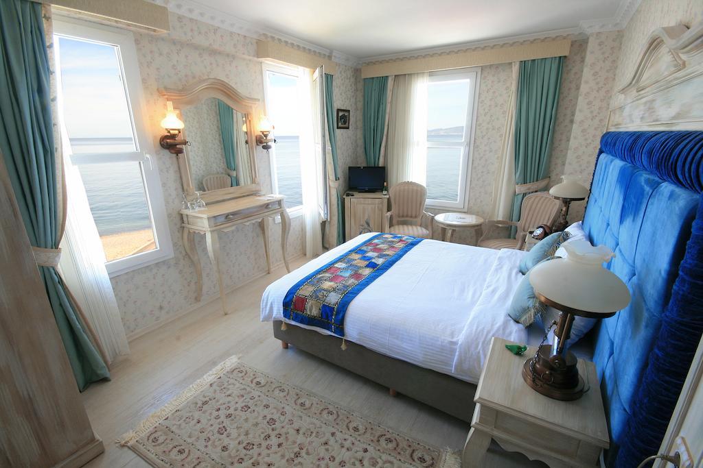 Tirilye Trilyali Butik Hotel מראה חיצוני תמונה